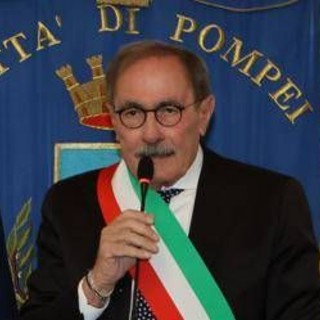 Napoli, morto il sindaco di Pompei Carmine Lo Sapio: aveva 72 anni Napoli, morto il sindaco di Pompei Carmine Lo Sapio: aveva 72 anni