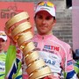 Fumo, Ivan Basso: "Da sportivo ed ex paziente oncologico dico sì a sigarette più care"