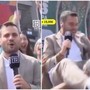 Mondiali, tifosi del Messico fanno 'volare' giornalista Dazn Mondiali, tifosi del Messico fanno 'volare' giornalista Dazn