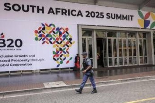 G20, Meloni verso Johannesburg: impegno Italia su migranti e debito Africa