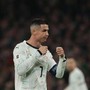 Ronaldo, gomitata ed espulsione con Portogallo. E tifosi irlandesi lo sfottono