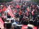 Iran, iniziata a Teheran processione per funerali di Khamenei