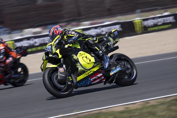 Ogura in pole a Brno davanti a Di Giannantonio e Bagnaia Ogura in pole a Brno davanti a Di Giannantonio e Bagnaia