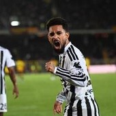 Serie A, Lecce-Juventus 0-2, a Spalletti bastano McKennie e Douglas Luiz Serie A, Lecce-Juventus 0-2, a Spalletti bastano McKennie e Douglas Luiz