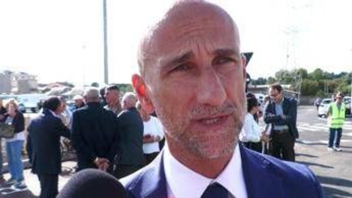 Rossetti (FerrovieNord): "Nuovo collegamento risultato forte sinergia tra istituzioni coinvolte" Rossetti (FerrovieNord): "Nuovo collegamento risultato forte sinergia tra istituzioni coinvolte"