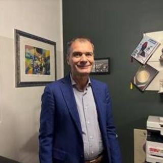 Oculista Buscemi, 'lenti Icl alternativa al laser per correggere difetti vista' Oculista Buscemi, 'lenti Icl alternativa al laser per correggere difetti vista'