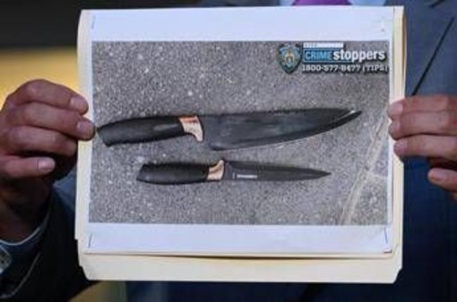 Aggressione a Times Square, la donna accoltellata a morte è la vicepresidente di Bank of America Aggressione a Times Square, la donna accoltellata a morte è la vicepresidente di Bank of America