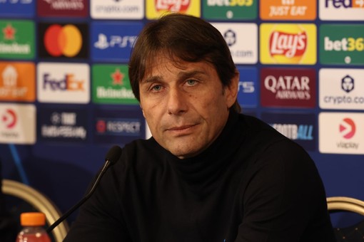 Conte “Non vogliamo uscire dalla Champions, proveremo a sbalordire”