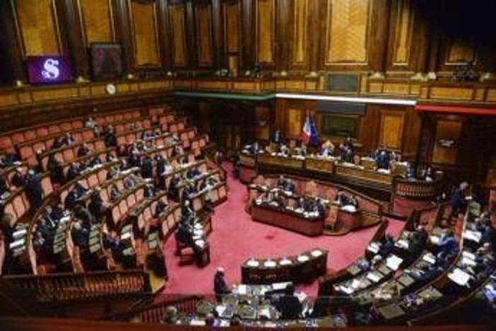Manovra, oggi il primo ok al Senato: tutte le novità dalle tasse alla pensione Manovra, oggi il primo ok al Senato: tutte le novità dalle tasse alla pensione