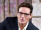 Infortunio sul set per Gabriel Garko, il video dall'ospedale sulla sedia a rotelle