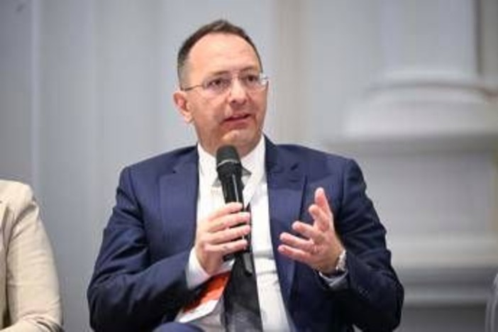 Farmaceutica: Grazzi (Gsk), ‘stabilimento di Parma contribuisce a economia salute’ Farmaceutica: Grazzi (Gsk), ‘stabilimento di Parma contribuisce a economia salute’