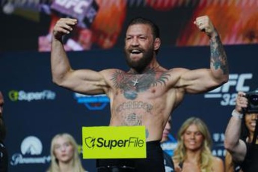 McGregor vs Holloway, oggi nell'UFC 329: orario e dove vederlo in tv McGregor vs Holloway, oggi nell'UFC 329: orario e dove vederlo in tv
