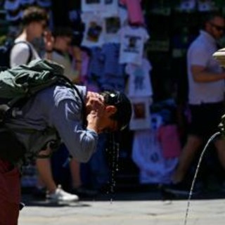 Meteo, in arrivo ondata di caldo sull’Italia: anticiclone africano e temperature fino a 34 gradi