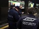 "Cosa guardi? Sono uomo e musulmano", sfregia una ragazza in metro a Milano "Cosa guardi? Sono uomo e musulmano", sfregia una ragazza in metro a Milano