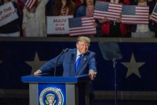 Cinquemila dollari a ogni americano? I 'Trump dividend' costerebbero oltre un trilione