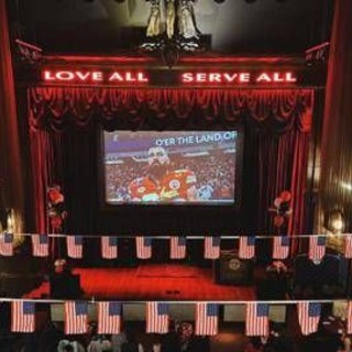 Football, gli Hard Rock Cafe italiani celebrano la 60esima edizione del Superbowl Football, gli Hard Rock Cafe italiani celebrano la 60esima edizione del Superbowl