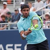 Berrettini, esordio ok a Shanghai: Kovacevic battuto in rimonta Berrettini, esordio ok a Shanghai: Kovacevic battuto in rimonta