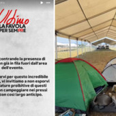 Ultimo, fan già in fila (in tenda) per il concerto del 4 luglio a Tor Vergata