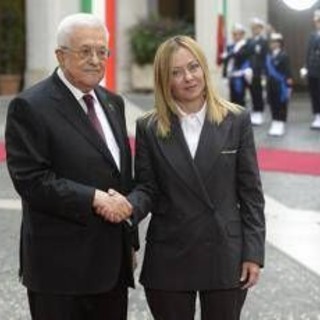 Meloni riceve Abu Mazen: "Consolidare cessate fuoco e avviare ricostruzione Gaza" Meloni riceve Abu Mazen: "Consolidare cessate fuoco e avviare ricostruzione Gaza"