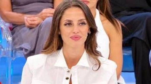 Uomini e Donne, muore il padre di Giorgia Angeloni: aveva 63 anni Uomini e Donne, muore il padre di Giorgia Angeloni: aveva 63 anni