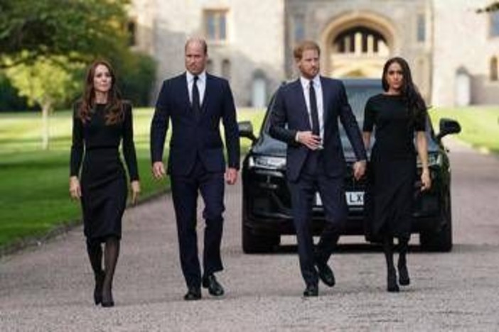 Kate ha mediato per anni tra Harry e William, poi una frase l'ha convinta a chiudere con il cognato