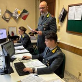 Sequestro beni per 400 mila euro a famiglia di imprenditori della nautica a Lucca Sequestro beni per 400 mila euro a famiglia di imprenditori della nautica a Lucca