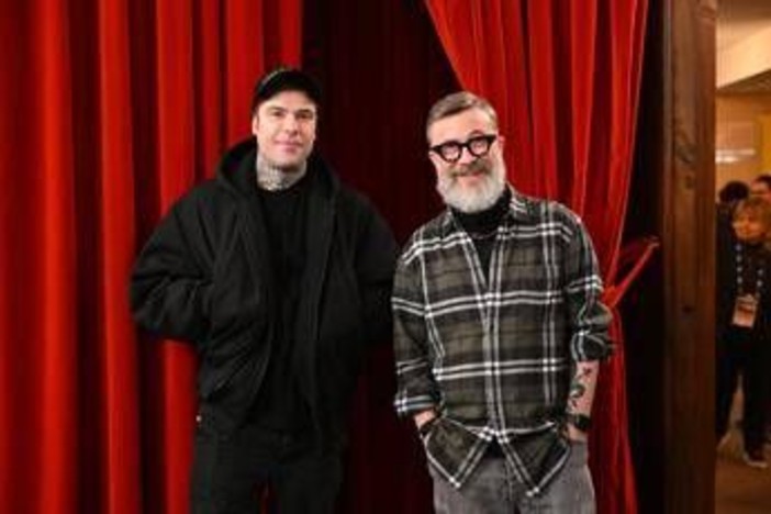 Sanremo 2026, Fedez e Marco Masini: esordi, curiosità e retroscena dei due artisti Sanremo 2026, Fedez e Marco Masini: esordi, curiosità e retroscena dei due artisti