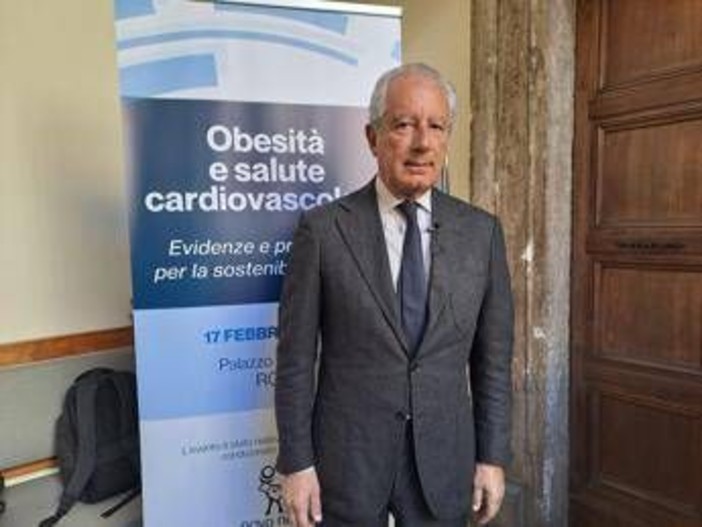 Cardiologo Perrone Filardi: "Curare obesità riduce infarto, ictus e ricoveri"