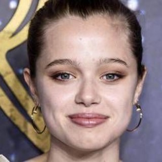 Il debutto di Shiloh, la figlia di Jolie e Pitt: diventa ballerina in video K-Pop Il debutto di Shiloh, la figlia di Jolie e Pitt: diventa ballerina in video K-Pop