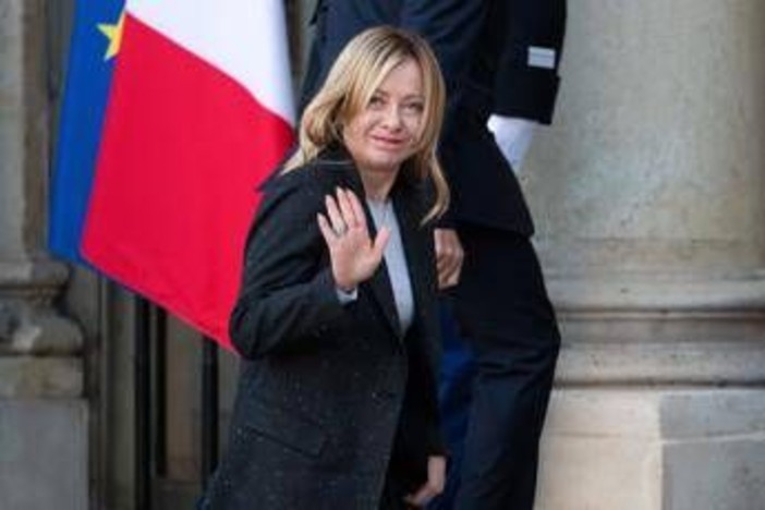 Meloni, compleanno di lavoro a Tokyo e video per ringraziare degli auguri: "Siete la mia forza"