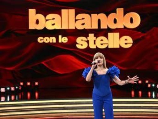Ballando con le stelle, Carlucci presenta la nuova edizione: "Sarà un programma diverso"