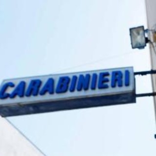 La Spezia, donna uccisa a coltellate dall'ex marito: lui aveva divieto avvicinamento