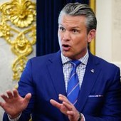 Iran-Usa, Teheran accusa: "Washington in guerra economica dopo aver esaurito armi ". Hegseth: "Non escludiamo ricorso ad attacchi militari" Iran-Usa, Teheran accusa: "Washington in guerra economica dopo aver esaurito armi ". Hegseth: "Non escludiamo ricorso ad attacchi militari"