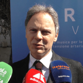 Malattie rare, cardiologo Badagliacca: "Ci vogliono 2-3 anni per una diagnosi di ipertensione polmonare"