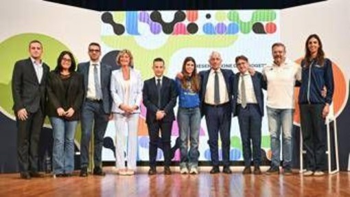 Da Ascoli Piceno parte 'Fabbrica', 27 mln per nuovi spazi civici. Abodi: "Azioni concrete per i giovani" Da Ascoli Piceno parte 'Fabbrica', 27 mln per nuovi spazi civici. Abodi: "Azioni concrete per i giovani"