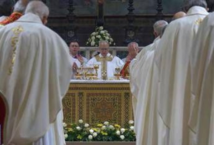 Papa Leone XIV, prima omelia: &quot;Chi crede deriso, a fede si preferisce denaro e successo&quot; - Video
