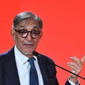 La Russa: "Fiducia da mondo economico, spero peggio stia passando"