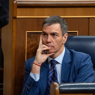 Spagna, Sanchez annuncia elezioni anticipate per il 29 novembre