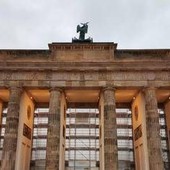 Germania, allarme intelligence: "Rischio conflitto violento con la Russia, in atto guerra ombra contro di noi"