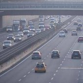 Caro carburanti, al via lo sciopero degli autotrasportatori nel Sud Italia: cosa sappiamo Caro carburanti, al via lo sciopero degli autotrasportatori nel Sud Italia: cosa sappiamo