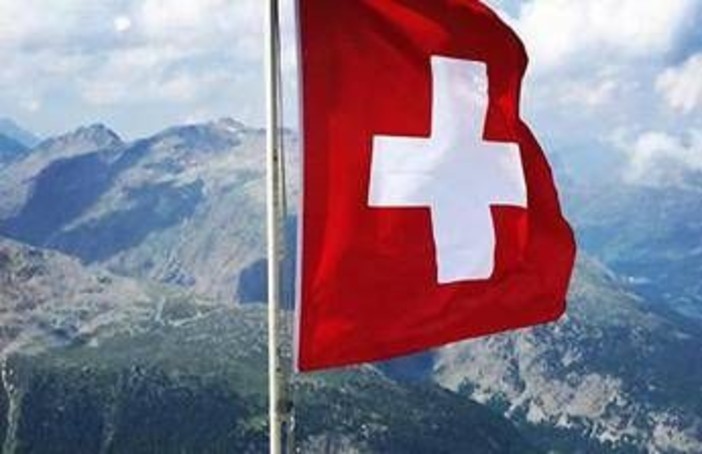 Svizzera, boom di offerte di lavoro per italiani. I settori e gli stipendi