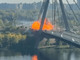 Ucraina, colpito ponte a Kiev nel giorno della visita di Merz. Il cancelliere: "In futuro macchina guerra Russia contro di noi"