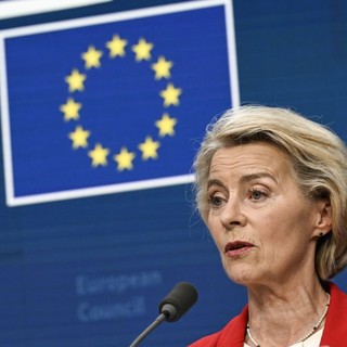 Ucraina, von der Leyen “No revoca sanzioni finchè Russia non pone fine a guerra”