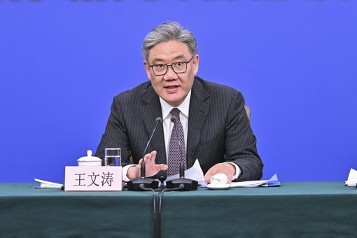 Ministro Commercio Cina, promuoveremo import servizi di consumo di alta qualità