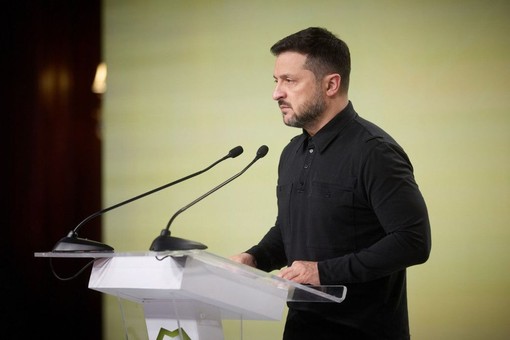 Ucraina, Zelensky “Attacco russo su 13 regioni”