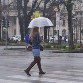Ultimi temporali poi torna il sole, su anche il termometro: previsioni meteo