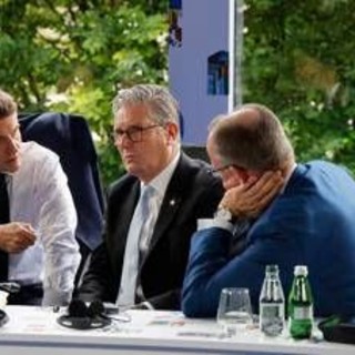 Ucraina, i volenterosi sentono Trump: partecipa anche Meloni
