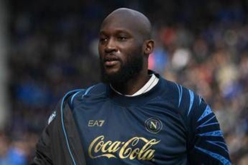 Napoli, Lukaku fuori rosa? L'attaccante non si presenta all'allenamento, il club: "Valutiamo provvedimenti"