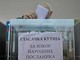 Serbia, seggi aperti per le elezioni parlamentari: al voto 6,4 milioni di elettori Serbia, seggi aperti per le elezioni parlamentari: al voto 6,4 milioni di elettori