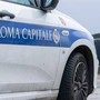 Roma, scontro tra autocarro e moto in via Ardeatina: muore un 43enne Roma, scontro tra autocarro e moto in via Ardeatina: muore un 43enne